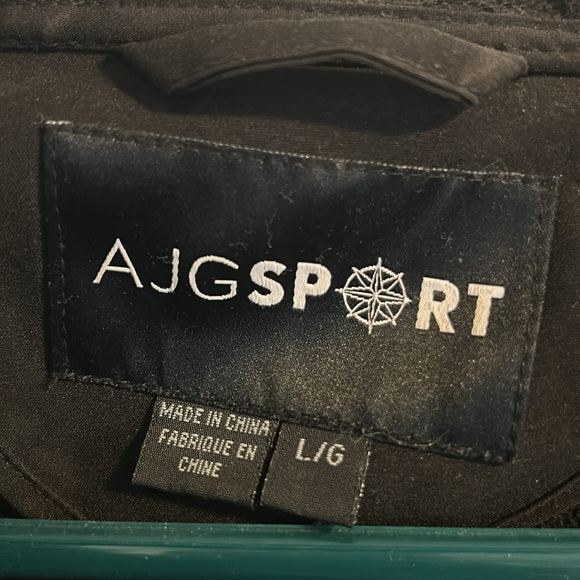 Black water resistant spring/ fall jacket- size L. - Picture 5 of 6